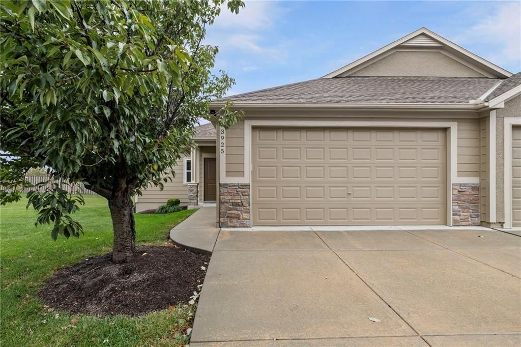 33925 W 90th Circle, De Soto, KS