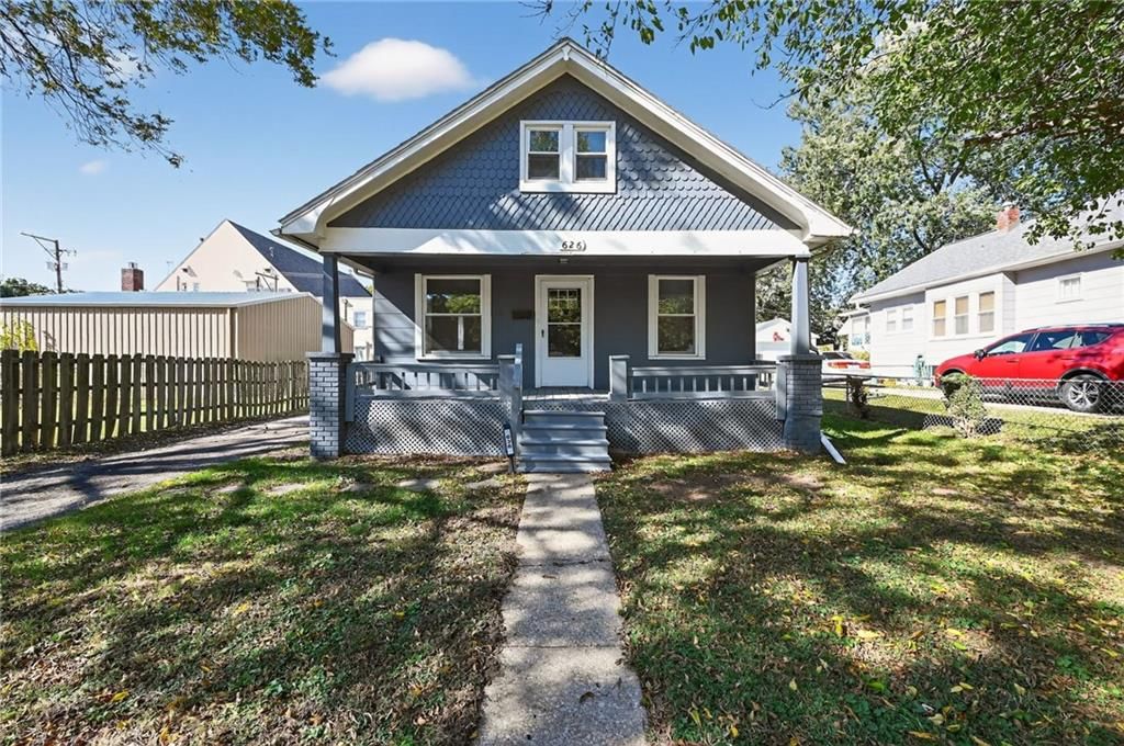 626 S Hardy Avenue — photo 1