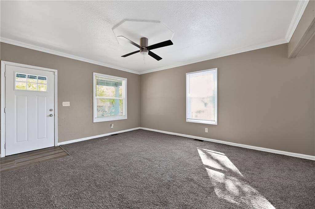 626 S Hardy Avenue — photo 8