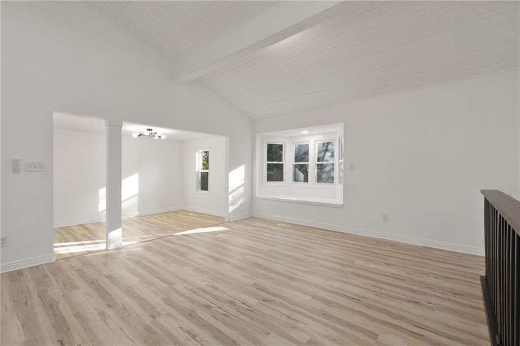 Photo 13 of 43 - 506 E Lexington Avenue