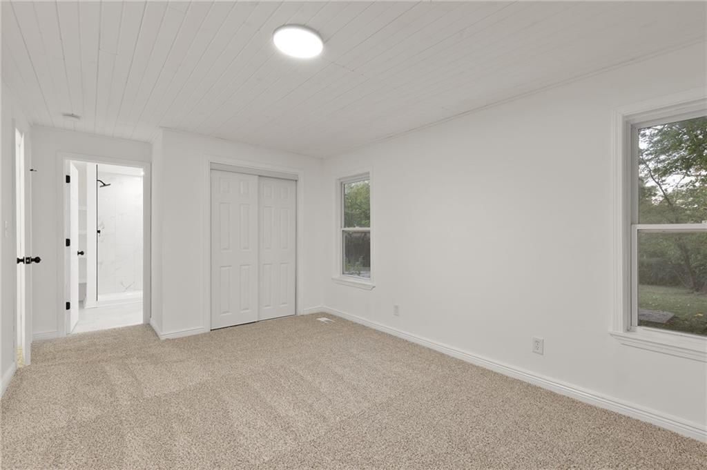 Photo 31 of 43 - 506 E Lexington Avenue
