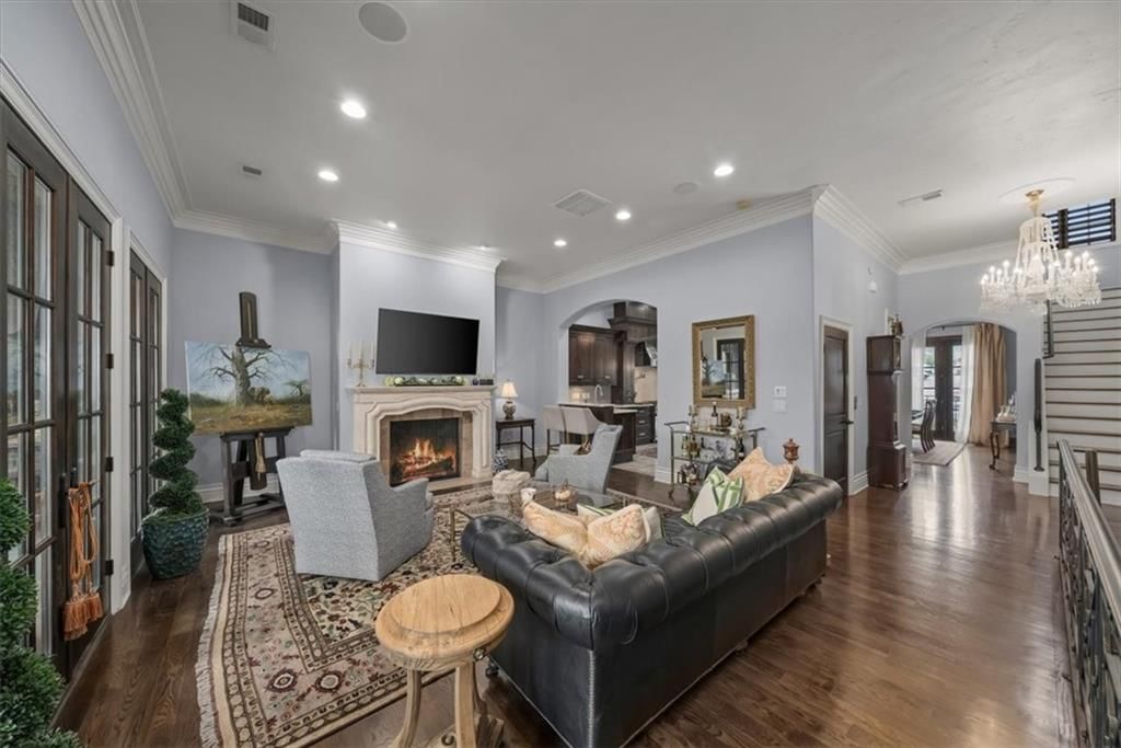 4613 Jarboe Street — photo 16