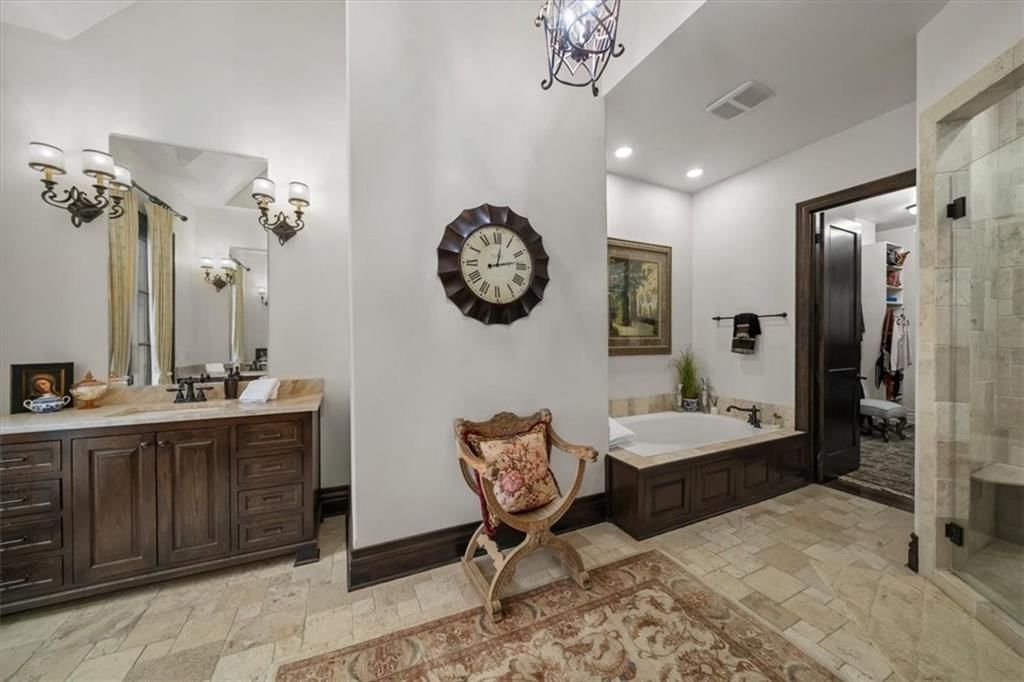 4613 Jarboe Street — photo 35