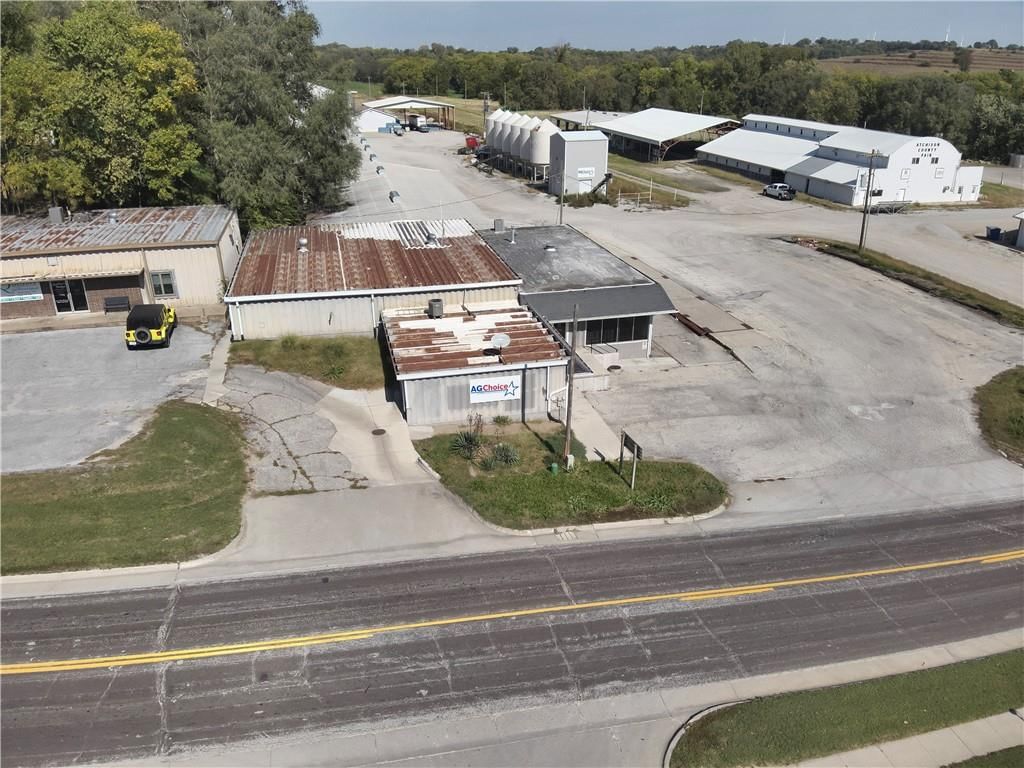 105 E US Highway 136 Highway — photo 9