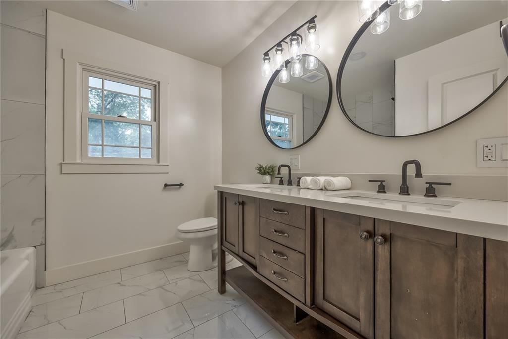 6928 Russell Street — photo 29