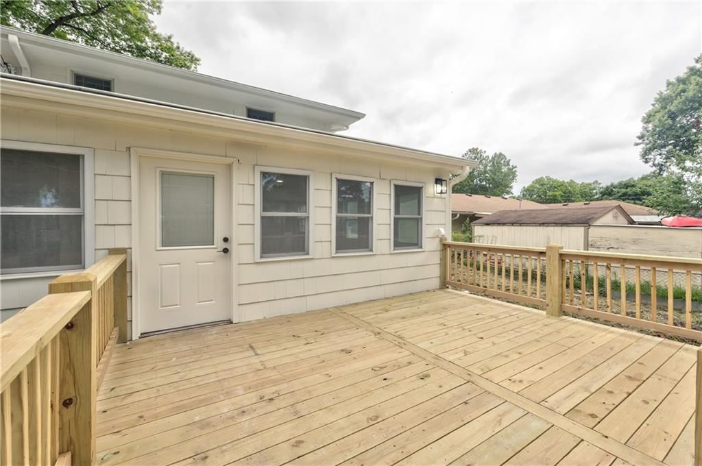 6928 Russell Street — photo 37