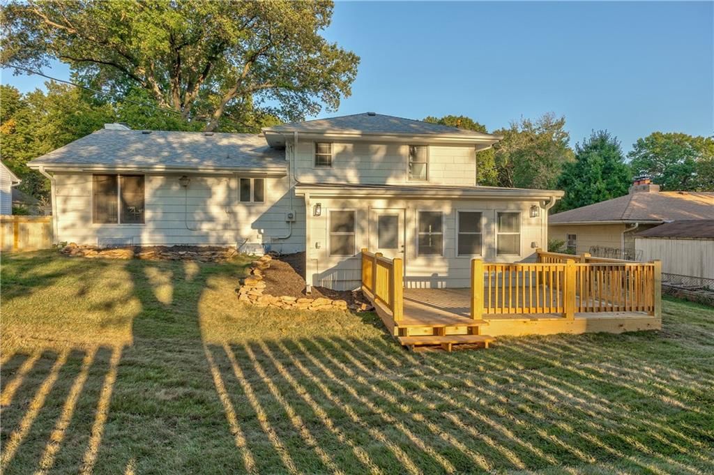 6928 Russell Street — photo 38