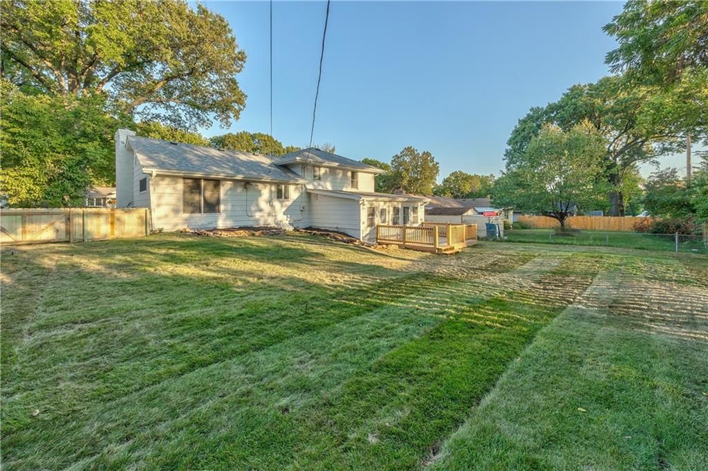 6928 Russell Street — photo 39
