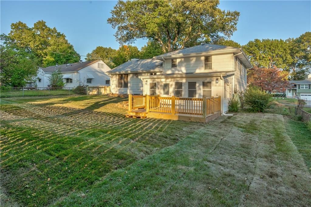 6928 Russell Street — photo 41