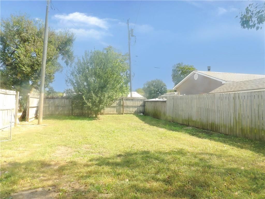 508 N Evergreen Avenue — photo 5