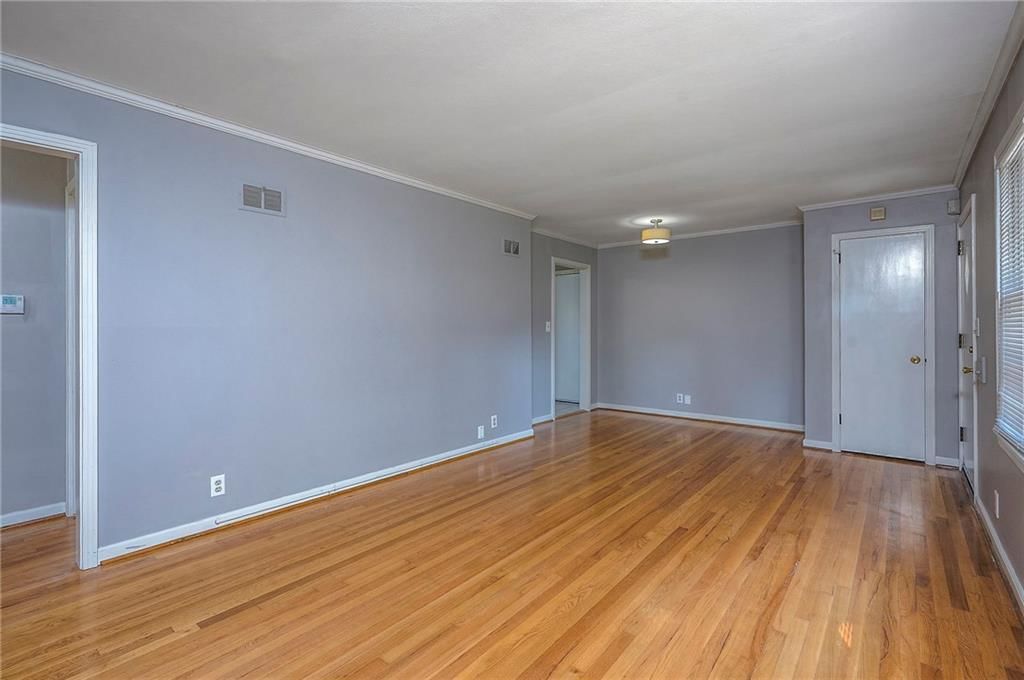 Photo 6 of 23 - 8232 Jarboe Street