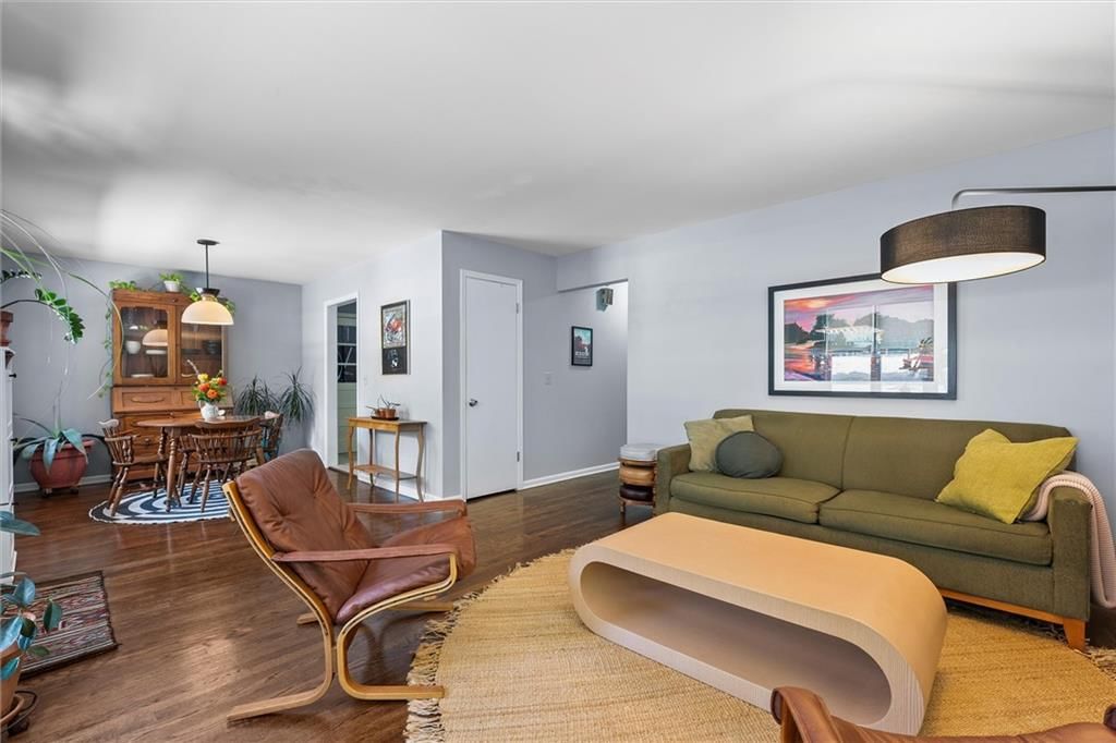 7617 Holmes Road — photo 4