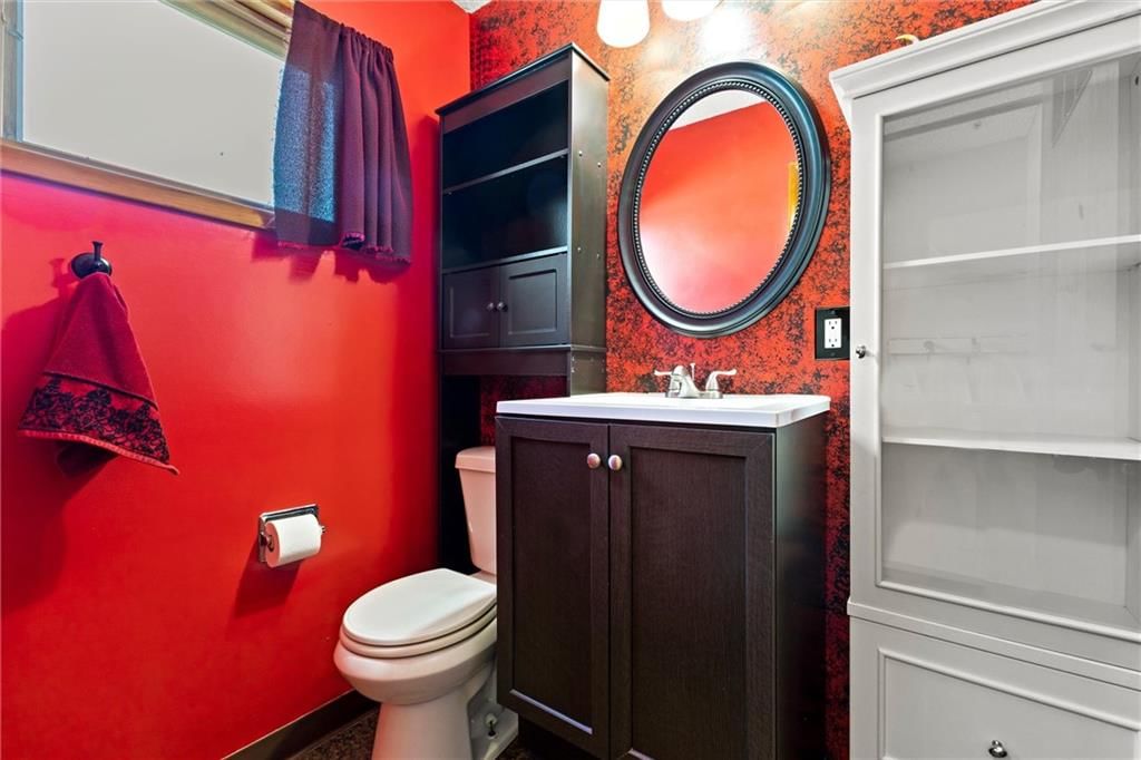 237 N BLAKE Street — photo 13