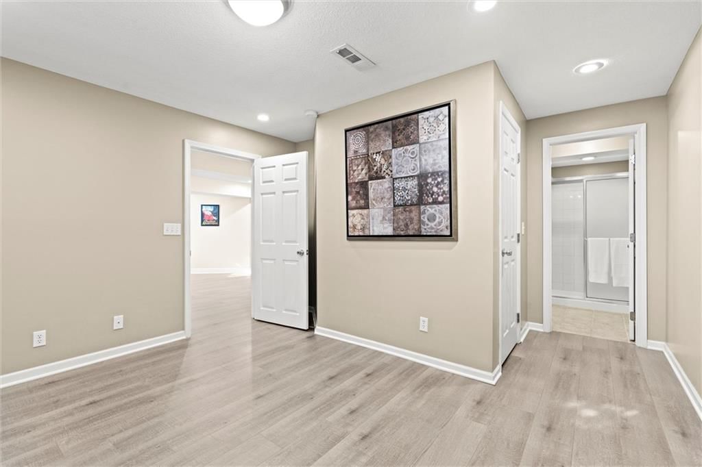 14708 Walmer Street — photo 33