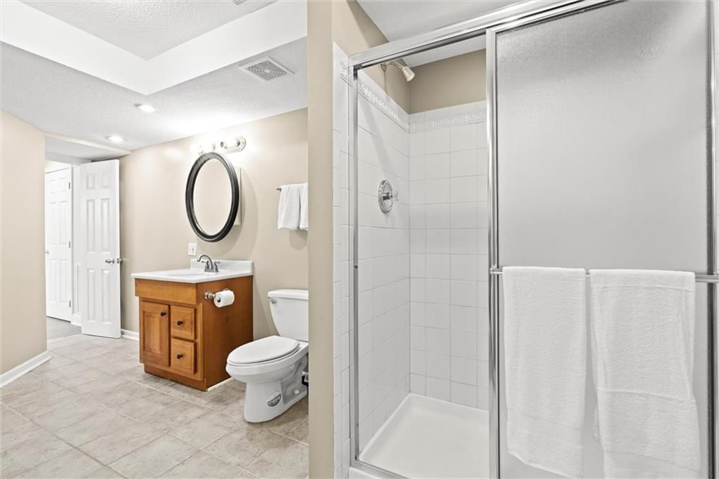14708 Walmer Street — photo 35