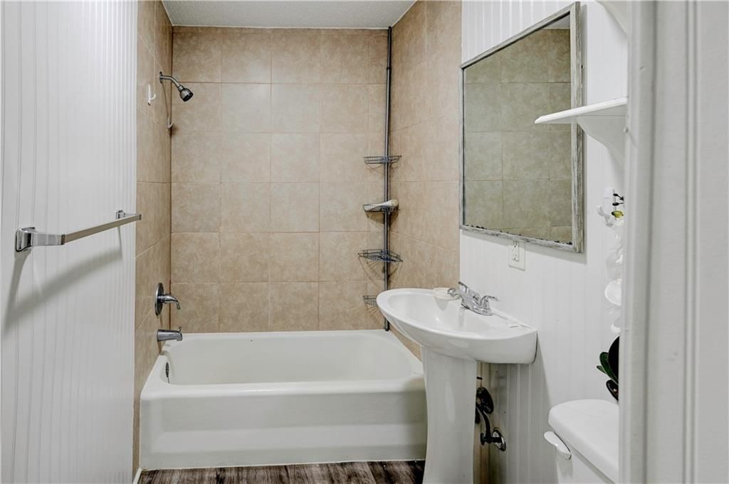 11512 BLUE RIDGE Boulevard — photo 12