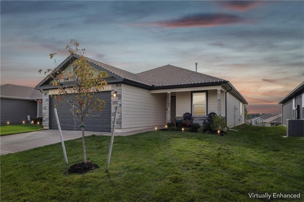 20367 W 193rd Terrace, Spring Hill, KS