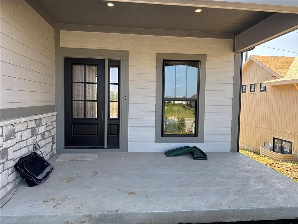 4815 NW Martin Street — photo 2