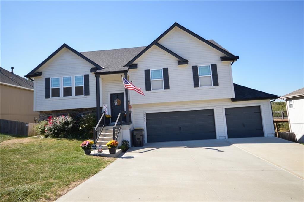 1400 SW Cross Creek Drive — photo 3