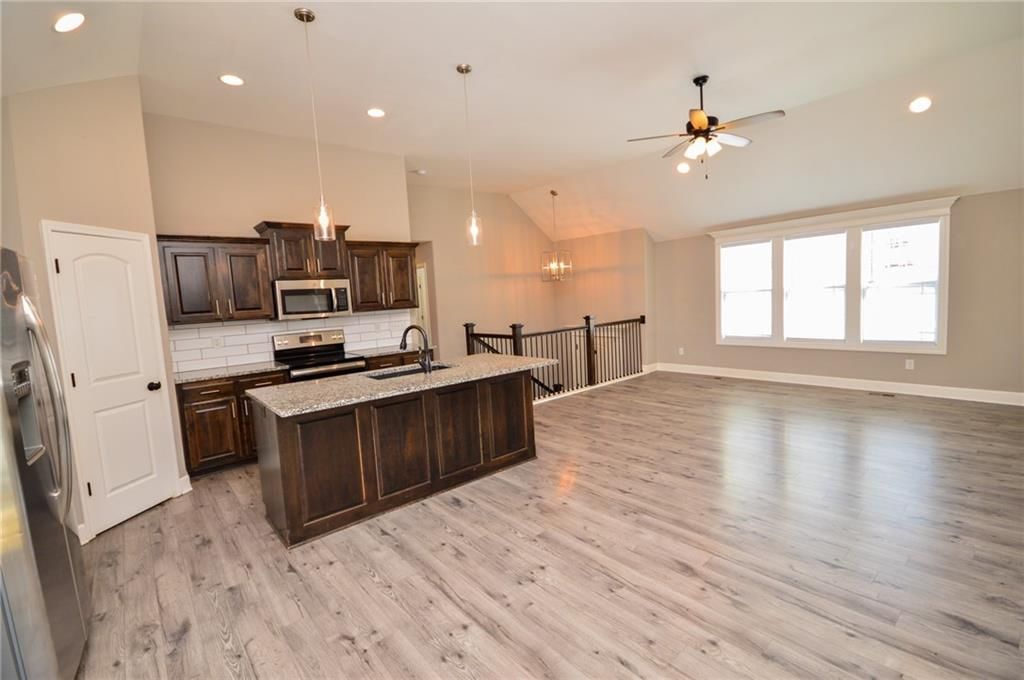 1400 SW Cross Creek Drive — photo 8