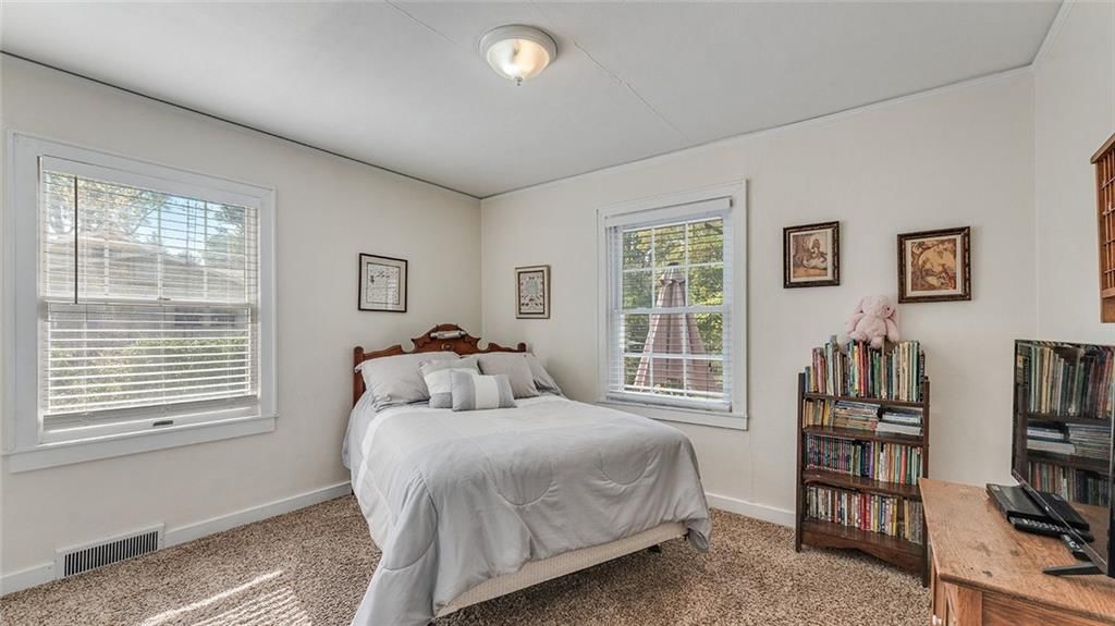 1109 N Washington Street — photo 38