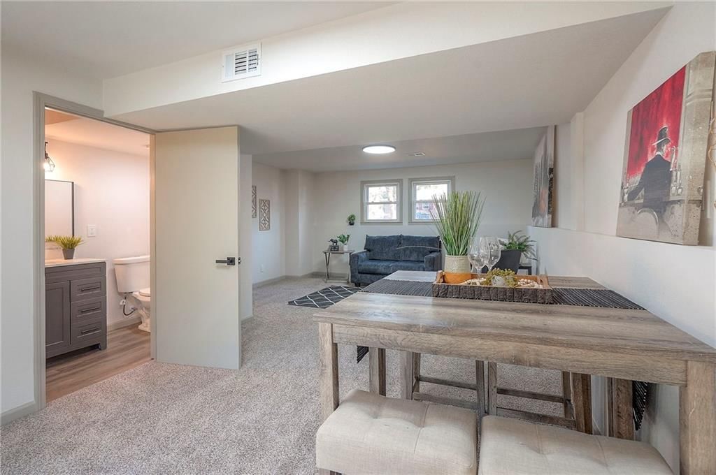 Photo 30 of 37 - 6010 E 151st Street