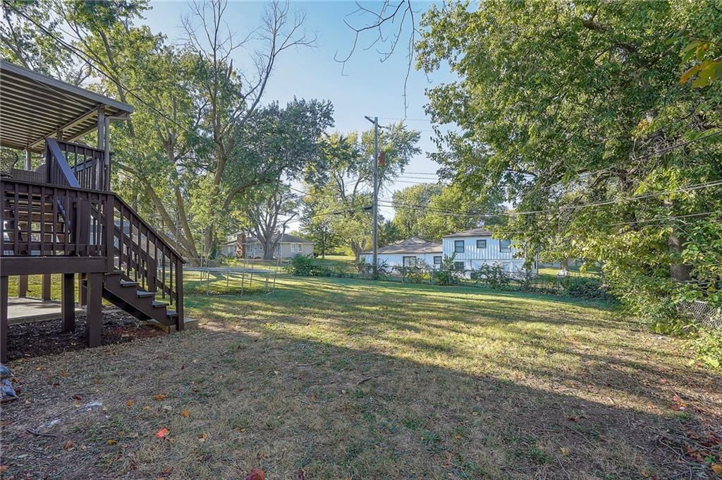Photo 34 of 37 - 6010 E 151st Street