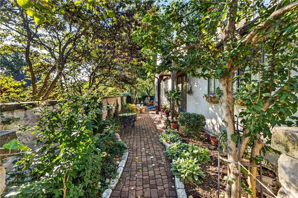 7805 Mission Road — photo 45