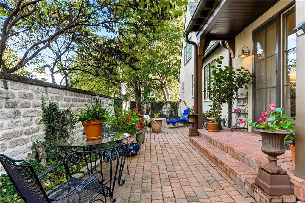 7805 Mission Road — photo 46