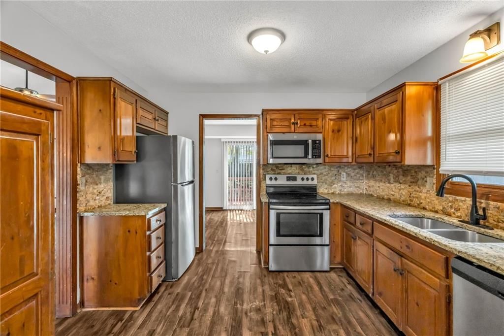 4235 NW 78th Street — photo 9