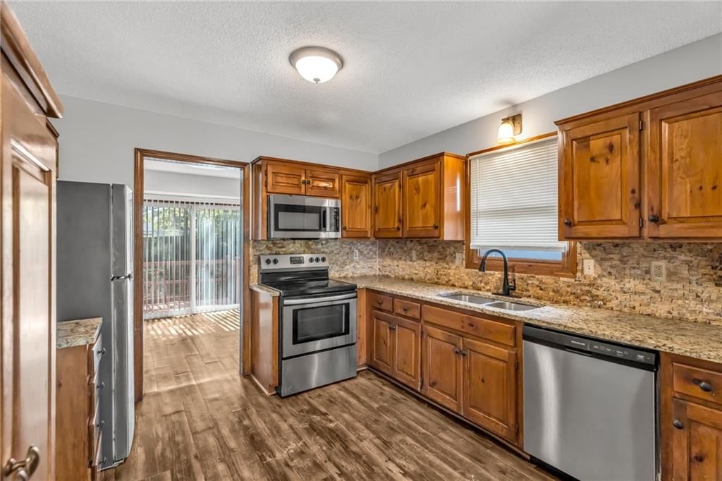 4235 NW 78th Street — photo 10