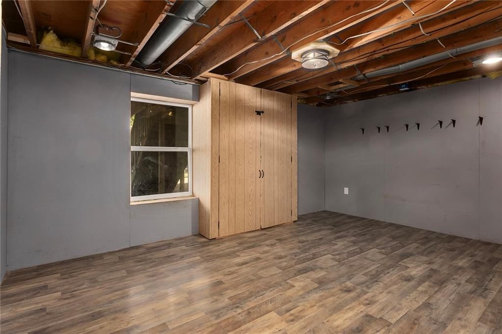 106 Helen Street — photo 24
