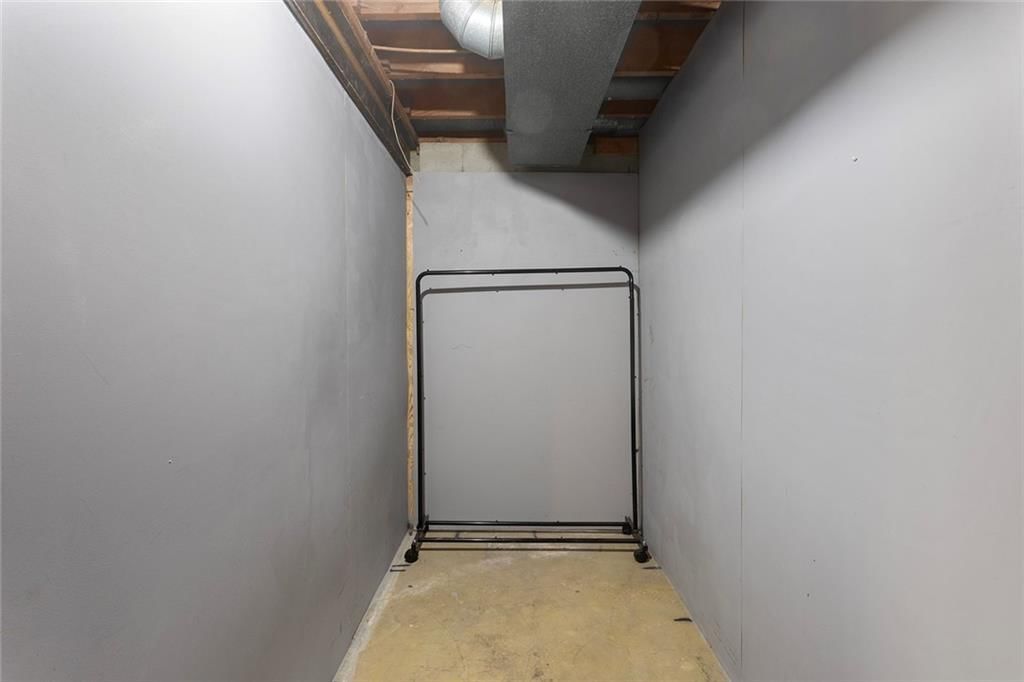 106 Helen Street — photo 26