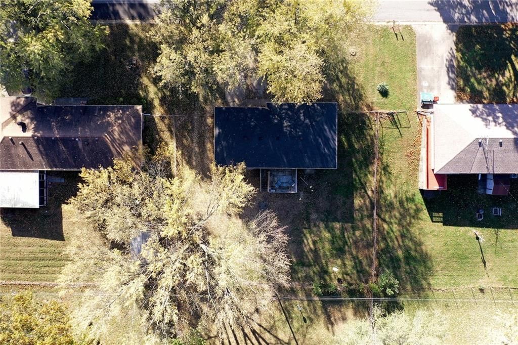 106 Helen Street — photo 35