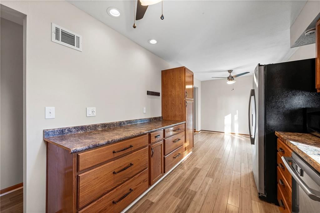 8809 N MAIN Street — photo 11