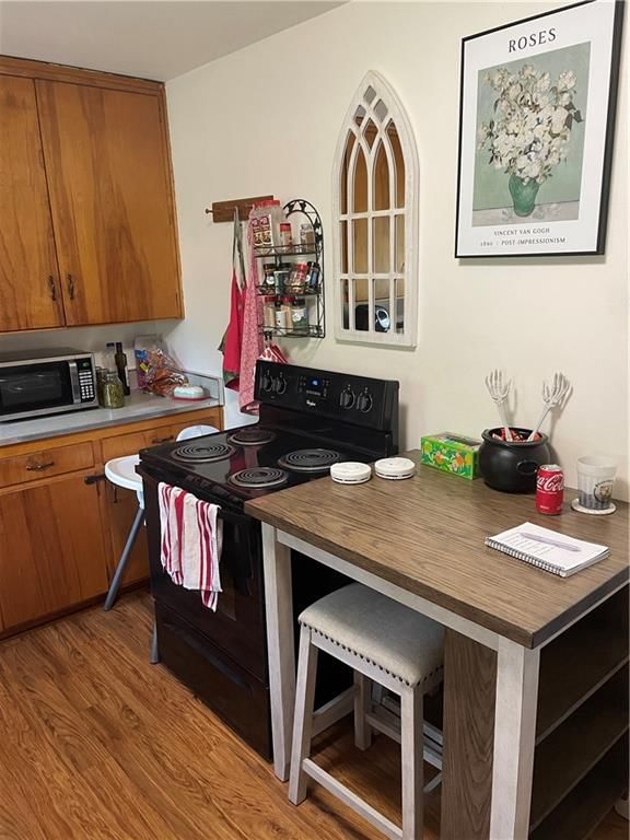 119 N Bryant Street — photo 8