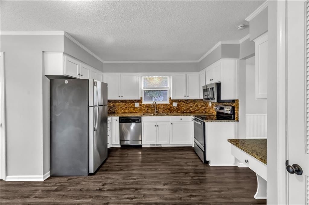 841 NW 69th Place — photo 9
