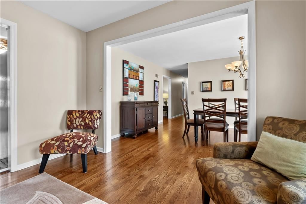 9415 Moody Park Drive — photo 8