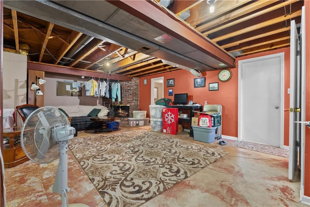 9415 Moody Park Drive — photo 27