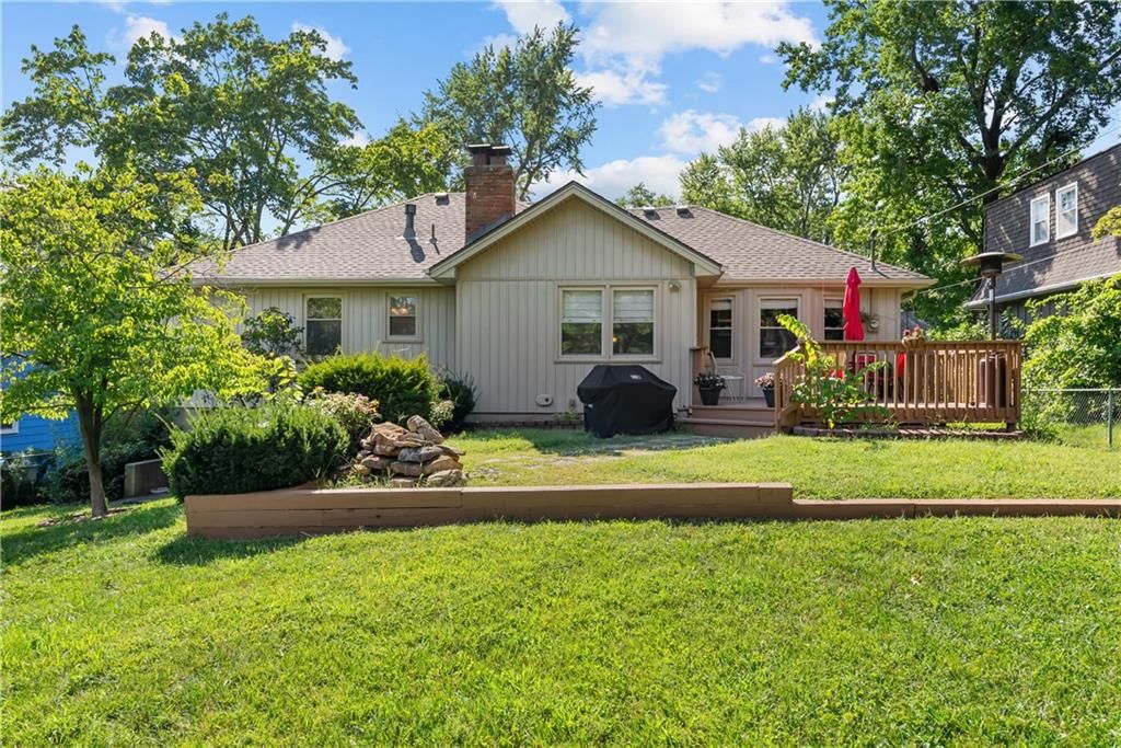 9415 Moody Park Drive — photo 36