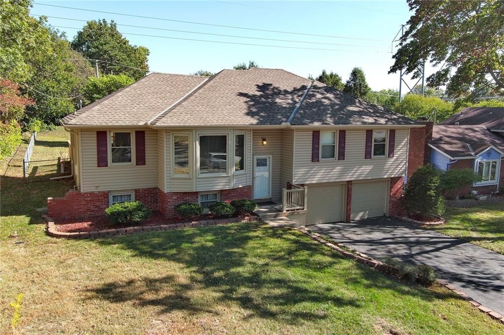9415 Moody Park Drive — photo 43