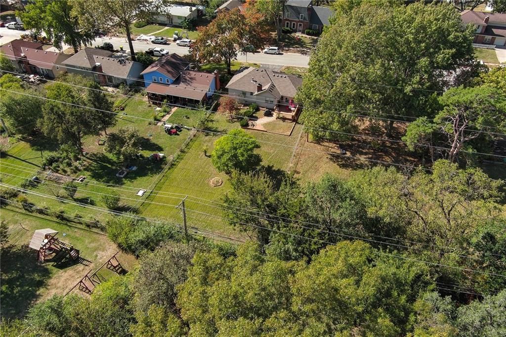 9415 Moody Park Drive — photo 46