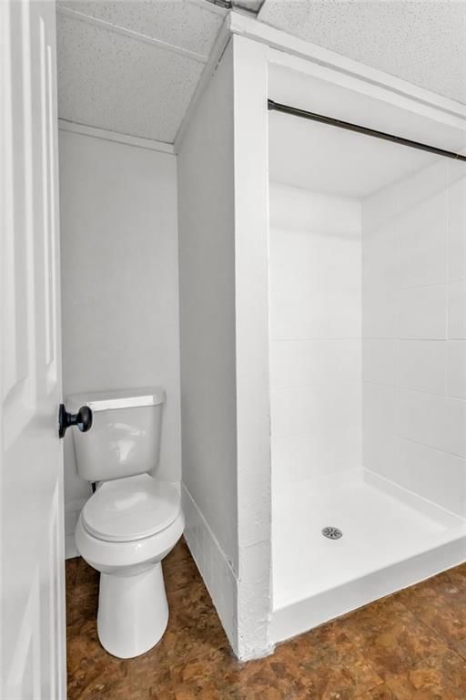 Photo 22 of 29 - 18403 E 9th Street N