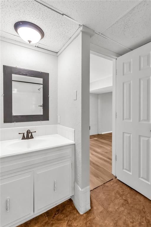 Photo 23 of 29 - 18403 E 9th Street N