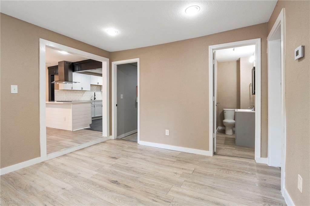 2020 Brickel Boulevard — photo 11