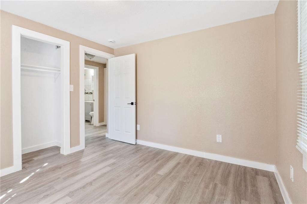 2020 Brickel Boulevard — photo 20