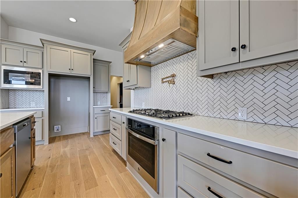 13431 W 174th Terrace — photo 13