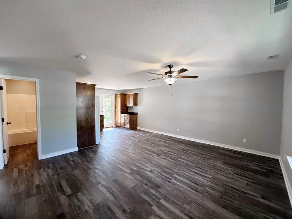 106 E Lafayette Street — photo 2