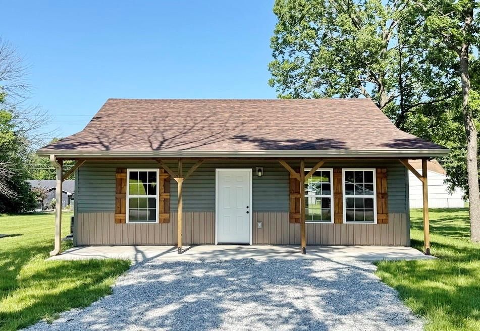 904 S Kirkpatrick Street, El Dorado Springs, MO