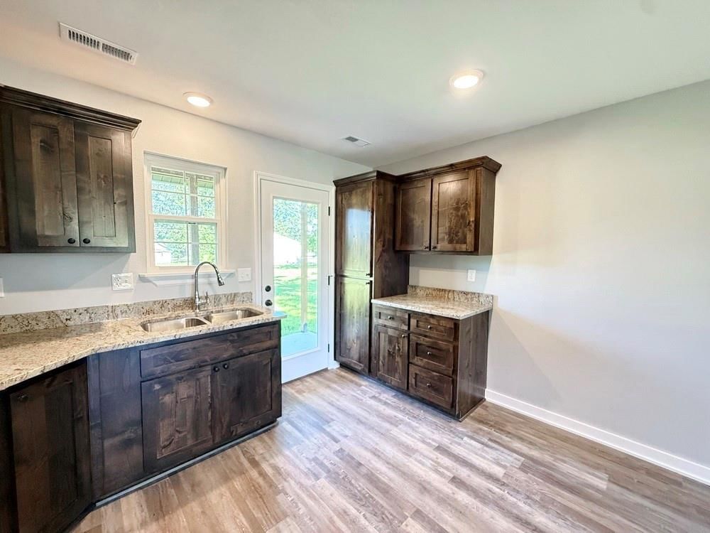 904 S Kirkpatrick Street — photo 11